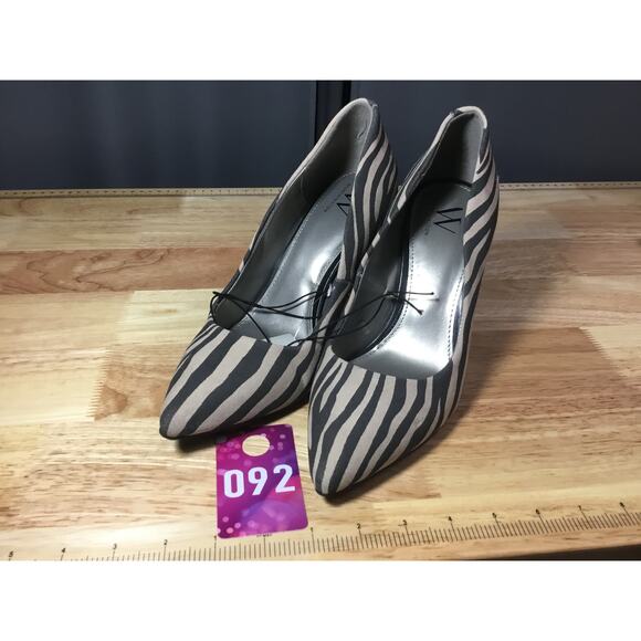 Worthington Zito Pumps Women's 9.5 Zebra Print Slip-On Pointed Toe Stiletto Heel - Picture 1 of 7